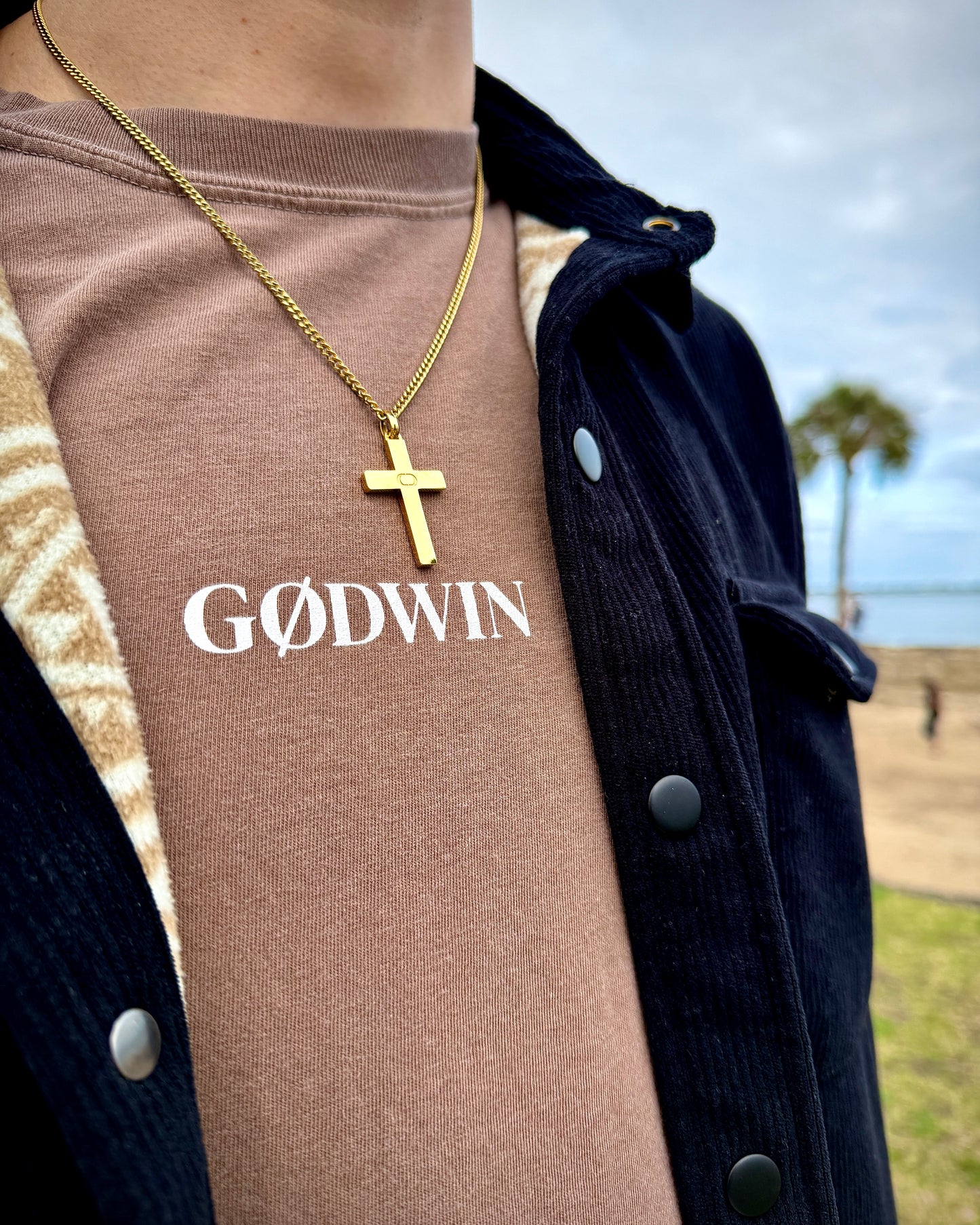 Godwin Tee Dark